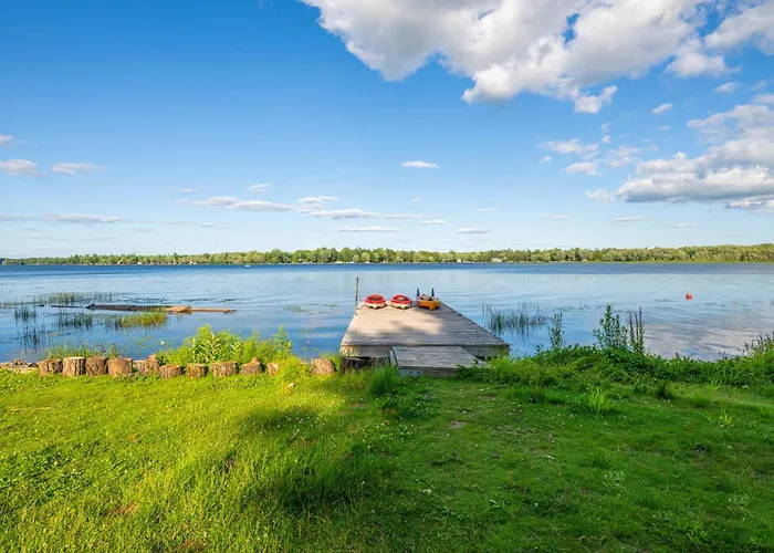 Sparrow Lake Guest House